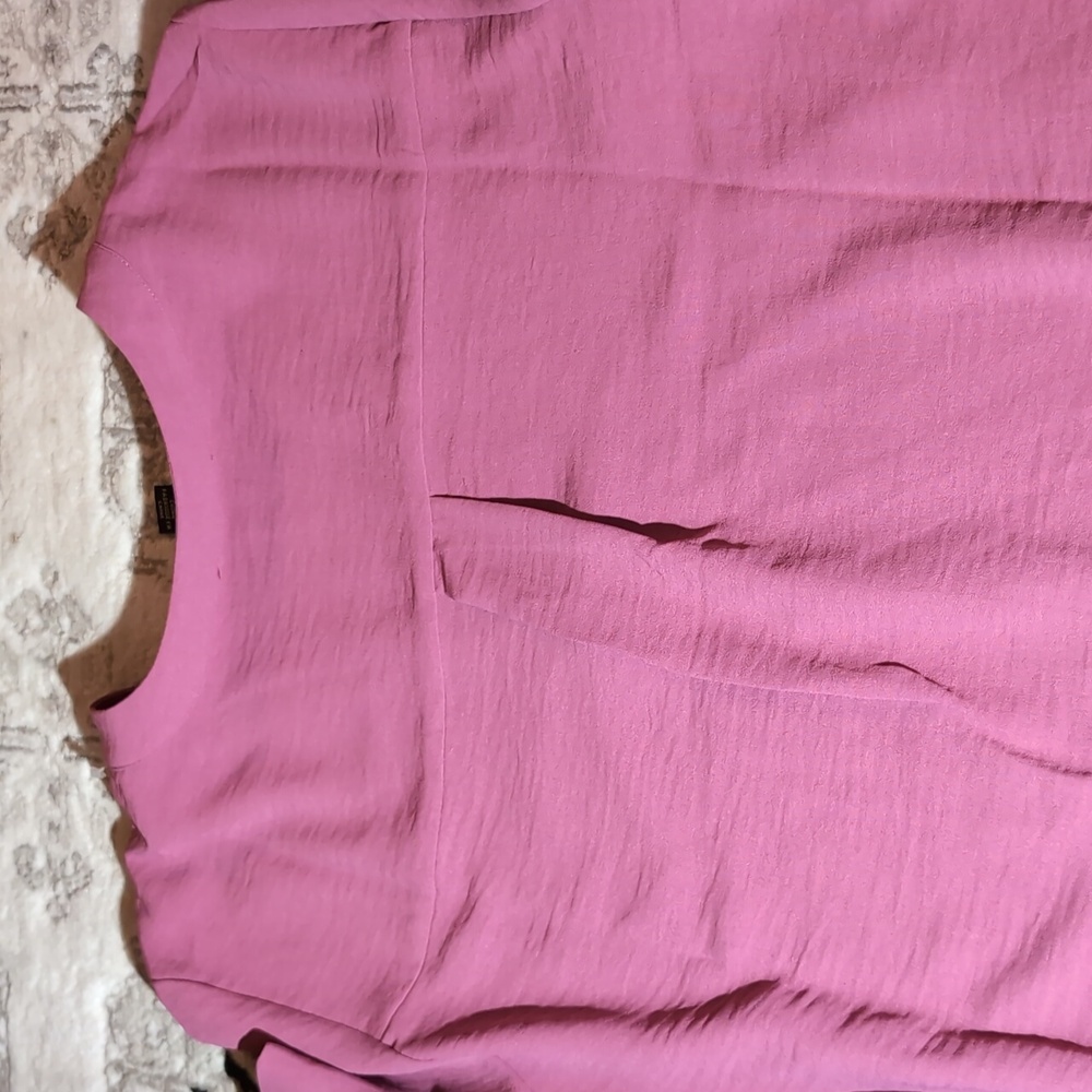 XL - Dalia V-Neck Blouse Dress Shirt - Picture 5 of 8